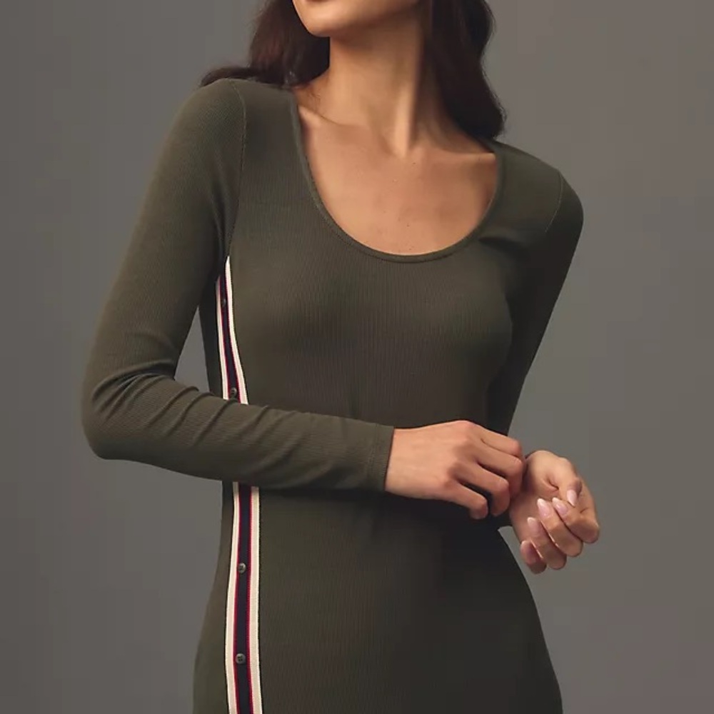 Long Sleeve Sporty Trim Knit Midi Dress